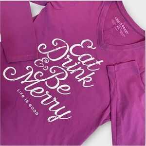 Life is Good Womens Crusher Tee Eat Drink Be Merry Purple V Neck XS Holiday